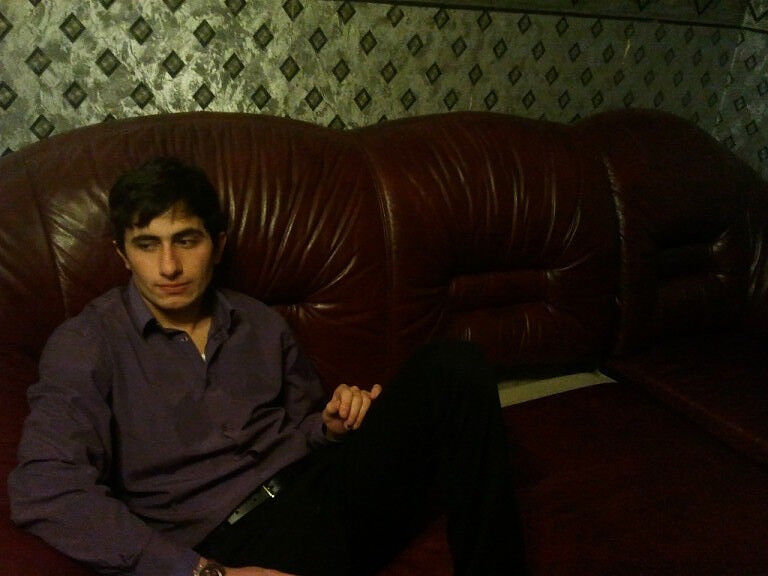  ,   Mika, 34 ,  