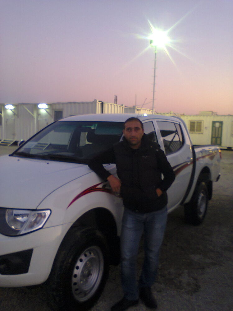  4539683  Sahin, 40 ,    