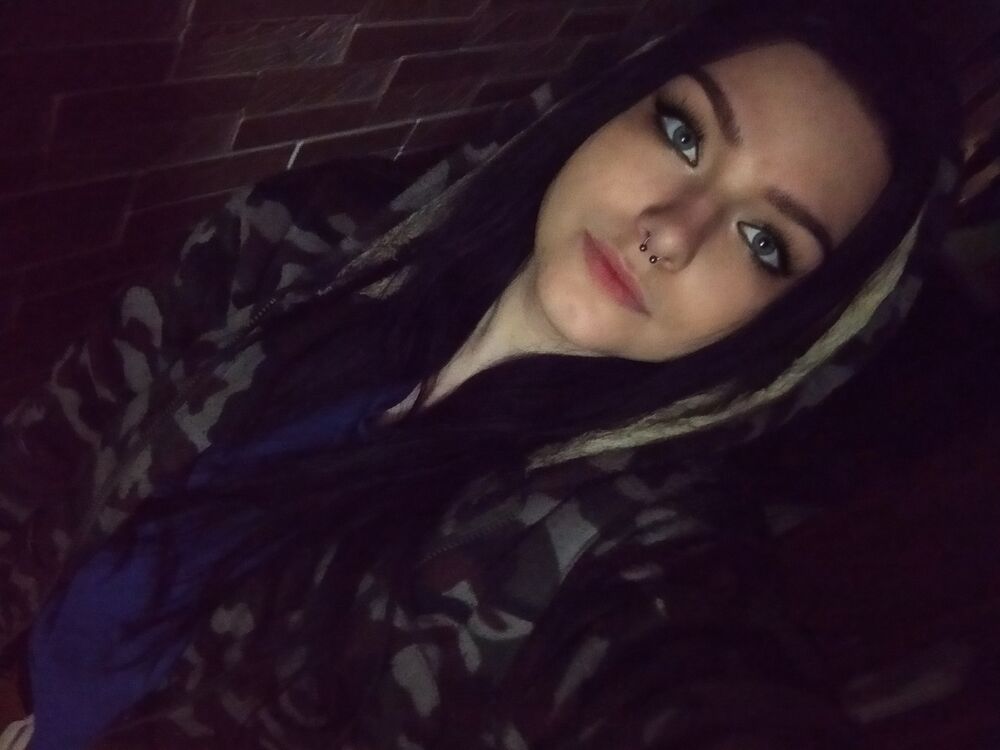  27527233  , 23 ,    