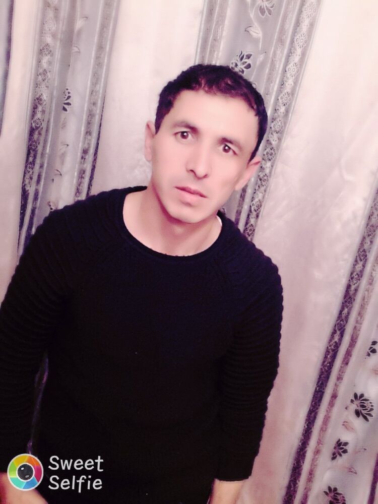  11007293  Ulugbek, 44 ,    