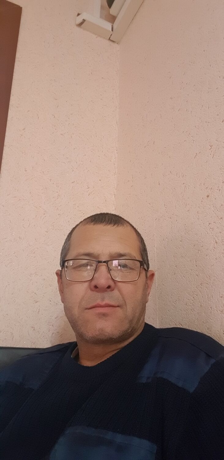  23470883  , 52 ,    
