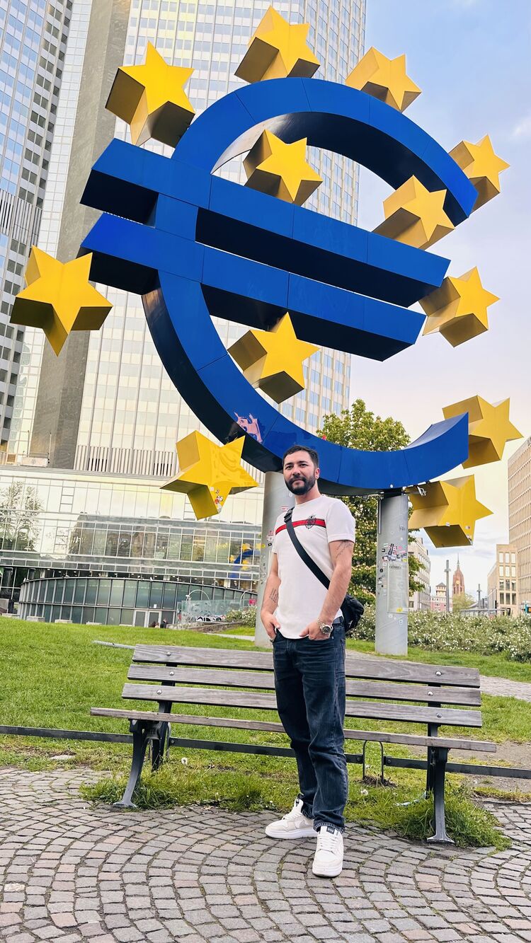 ���� 56248833 ������� Jasorbek, 35 ���, ���� ���������� � Eichgraben