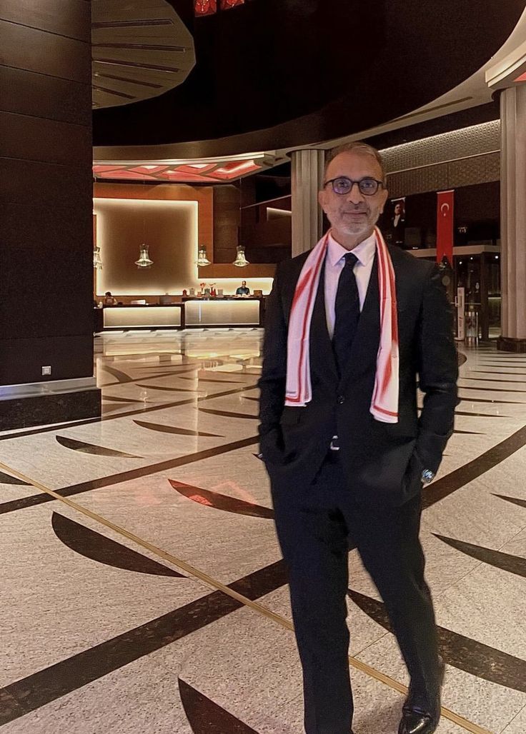  51254423  James levi, 59 ,    Abbots Langley