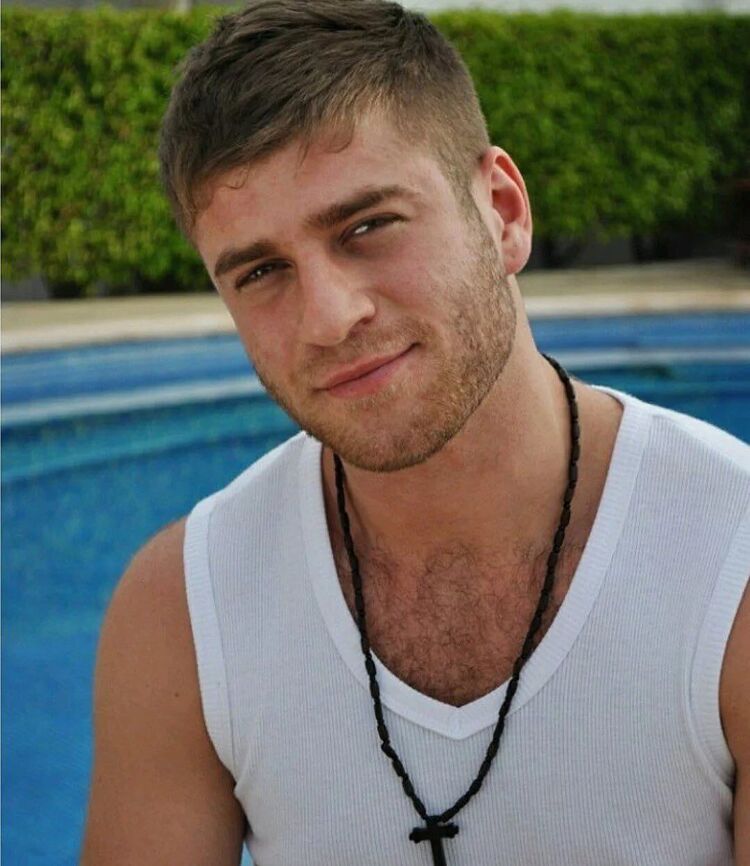 ���� 42701453 ������� ������, 33 ����, ���� ���������� � �����-����������