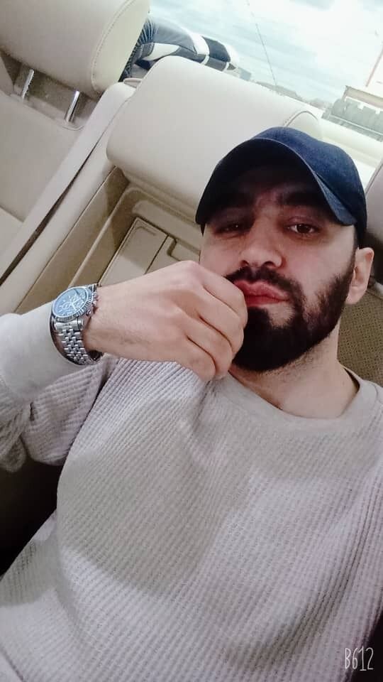  53212463  Behruz, 30 ,    