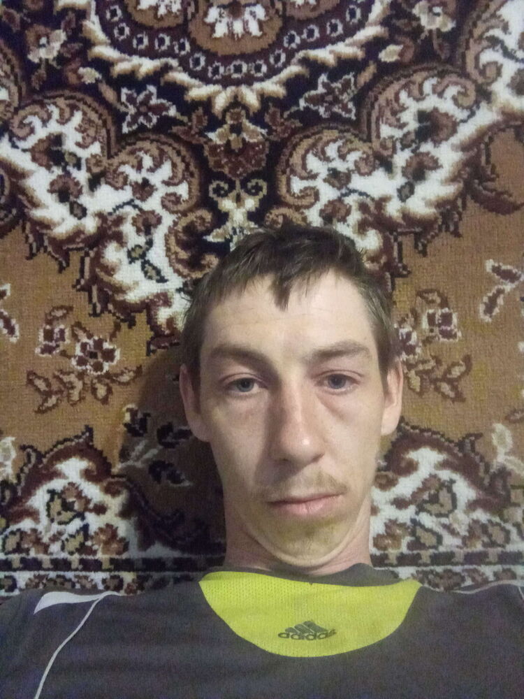  20007043  , 32 ,    
