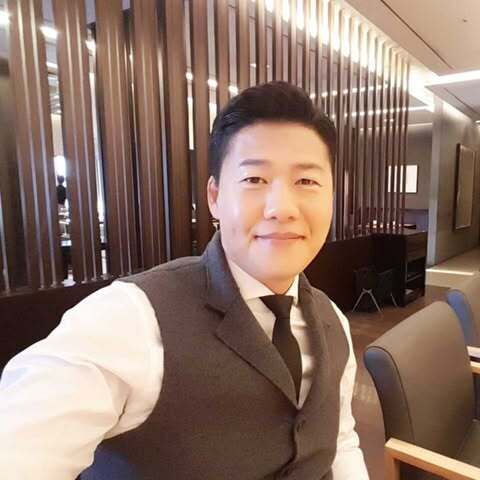  ,   Makotohorish, 46 ,   ,   , c 