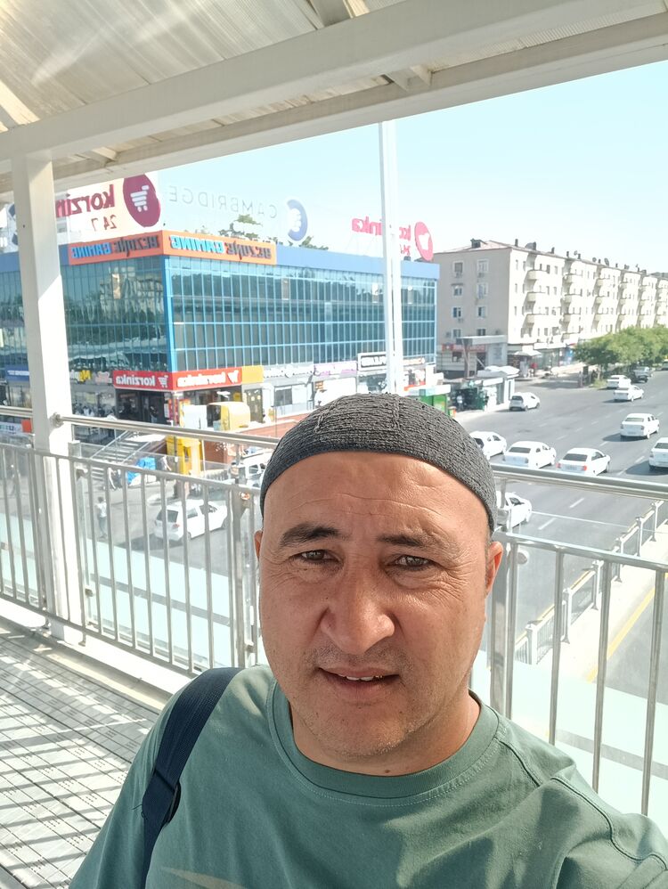  44255443  Ali, 37 ,    