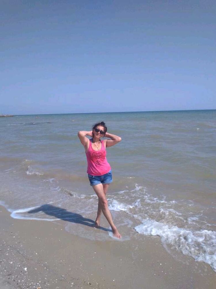  ,   Nina, 57 ,   c 