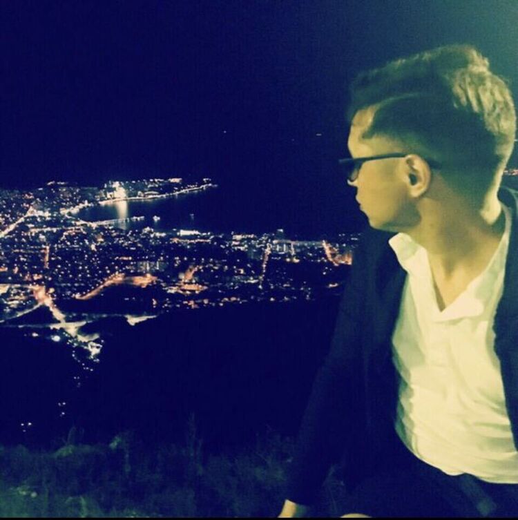  33862633  , 37 ,    