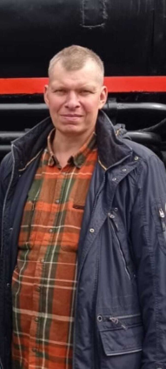  46192653  Sergey, 52 ,    
