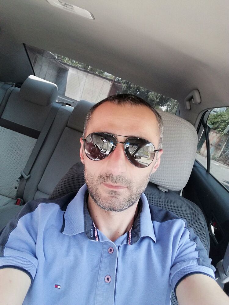 ���� 18354603 ������� Giorgi, 42 ����, ���� ���������� � �������