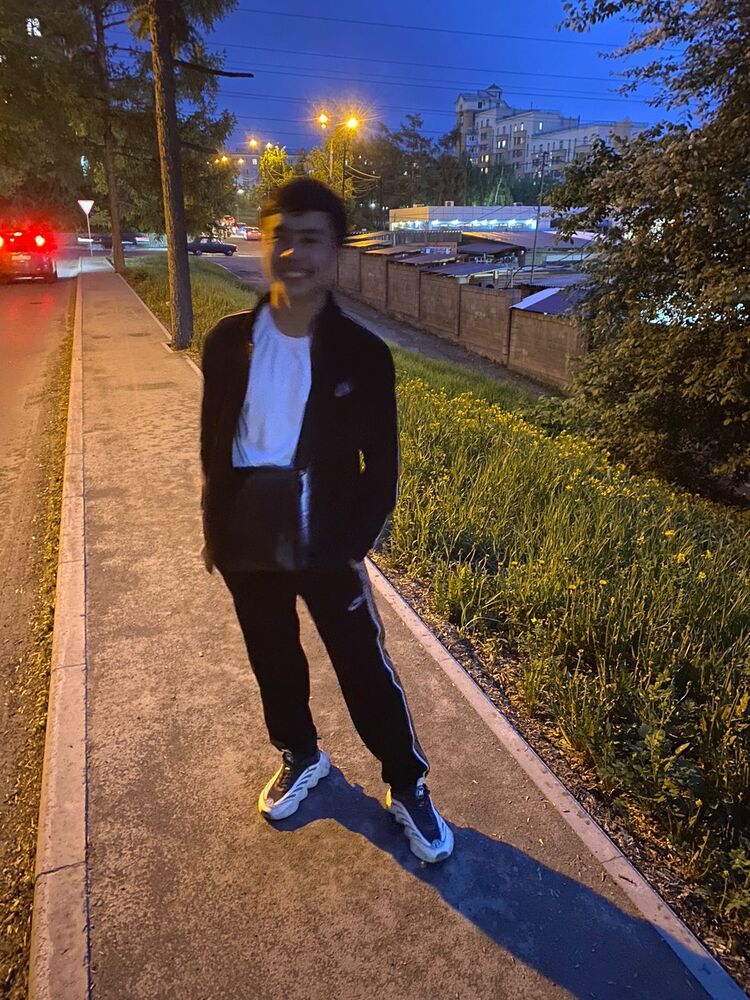  45931393  , 21 ,    