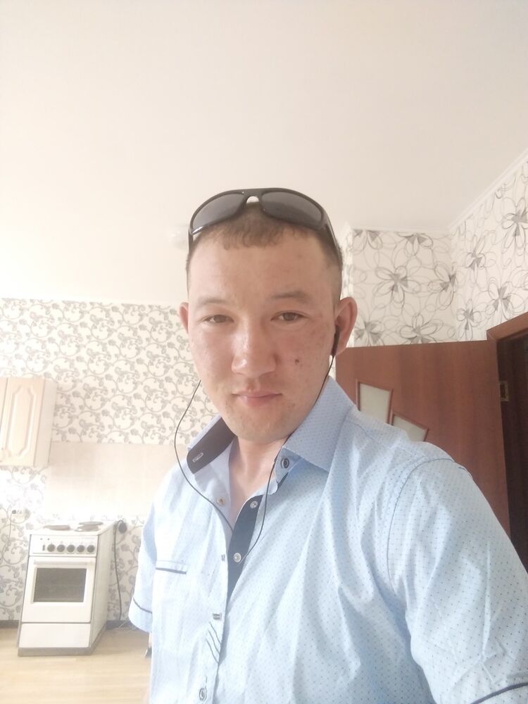  19026083  , 30 ,    -