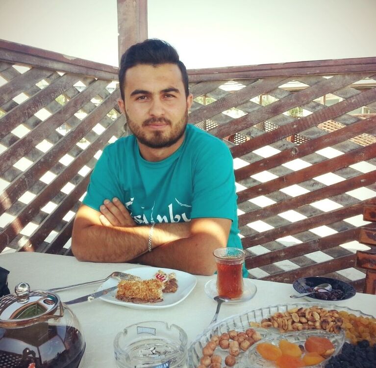  ,   Emin, 33 ,   