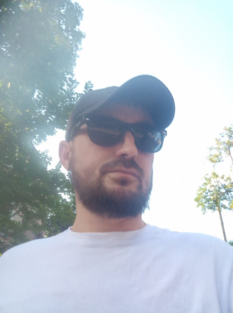  44048663  , 38 ,    