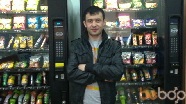  ,   Ulik, 40 ,  