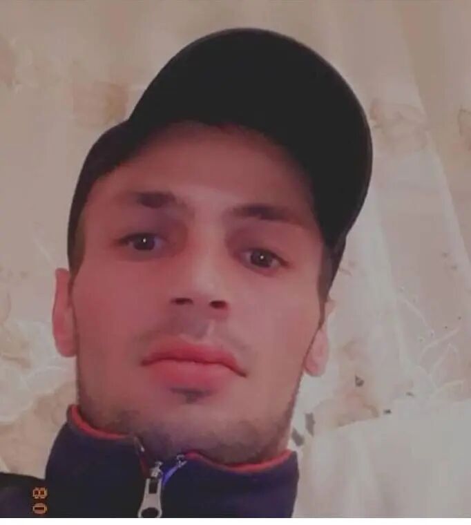  ,   Maga, 33 ,   ,   