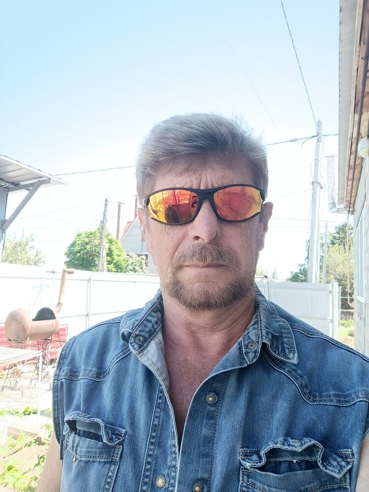  43298343  , 58 ,    
