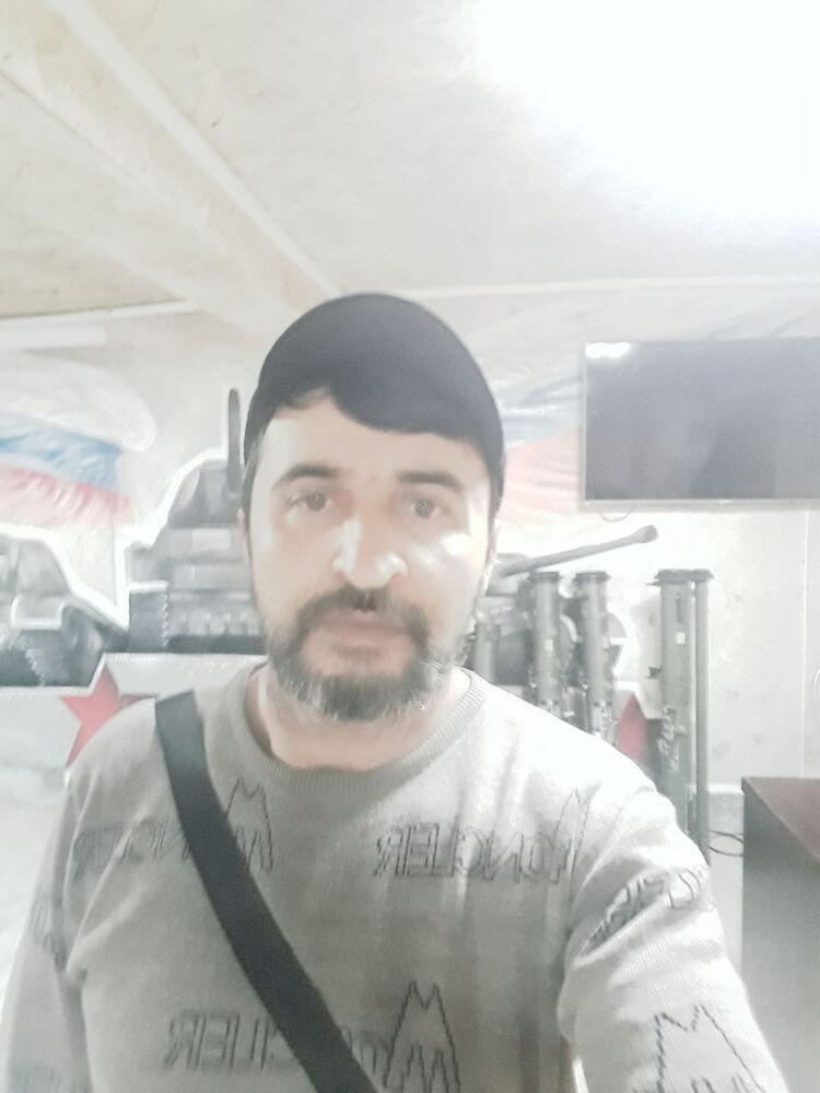  46525183  Samir, 42 ,    
