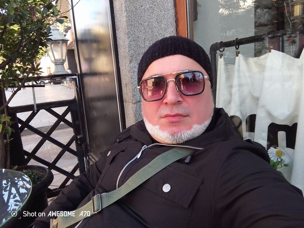  46868083  Temo, 41 ,    