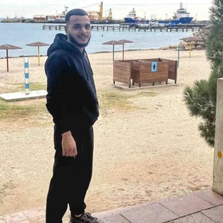  45735383  , 31 ,    