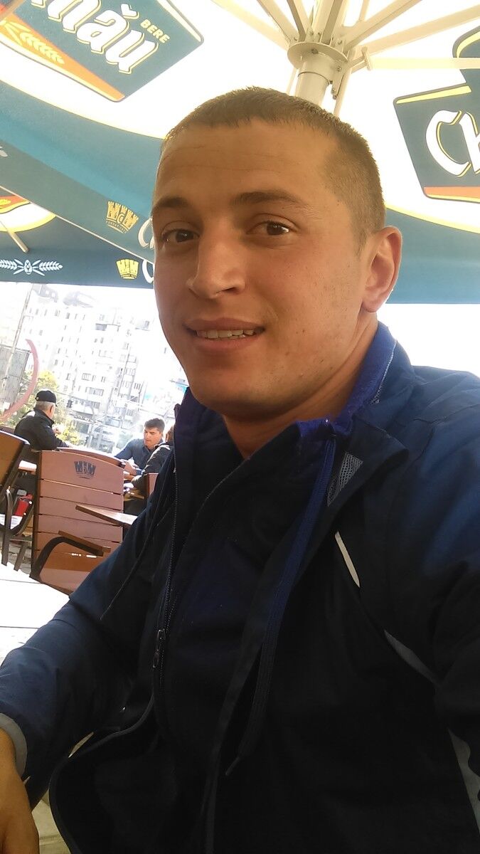  ,   Rodion, 33 ,   ,   , c 
