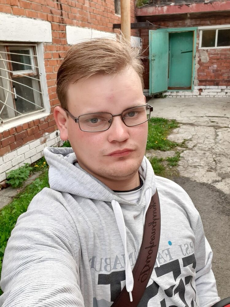  18681843  , 32 ,    