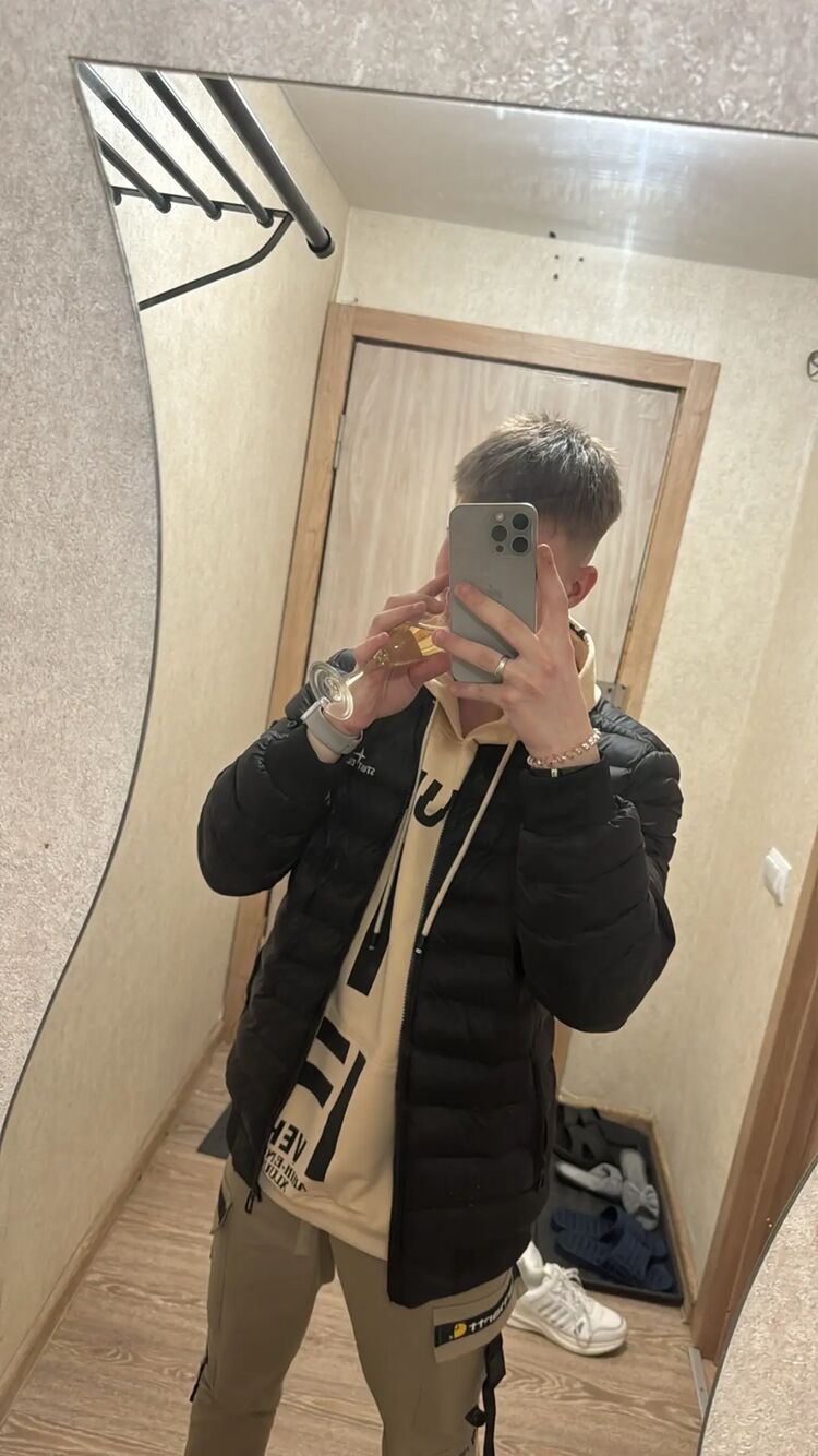  45409163  , 22 ,    