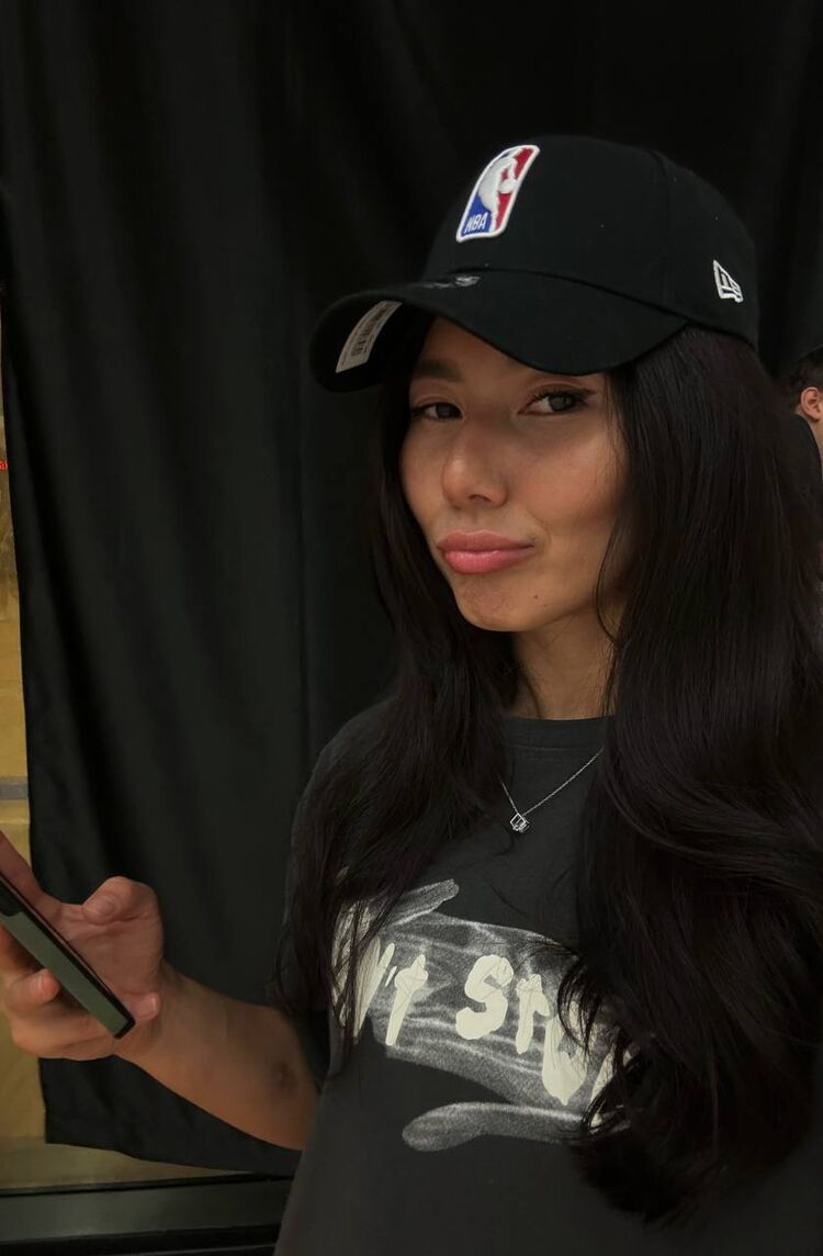  54288303  Karina, 33 ,    