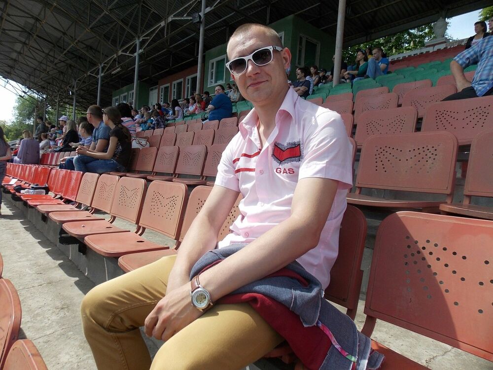  ,   Mihail, 40 ,   ,   , c 
