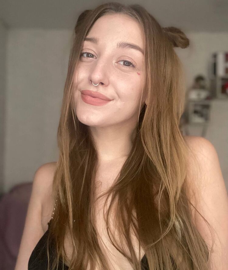  38675453  Vbgfj, 22 ,    