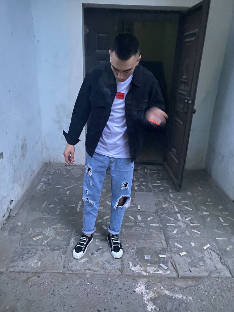 ,   , 28 ,   c 
