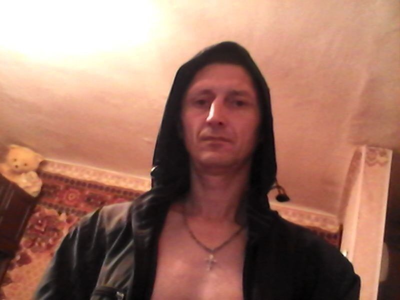  ,   Andrei, 49 ,     , c 