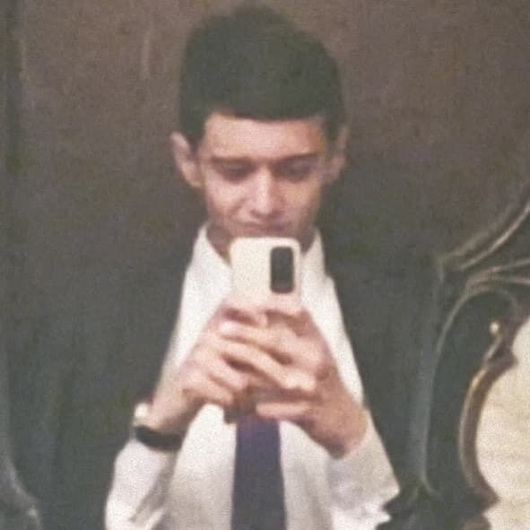  27997673  , 24 ,    