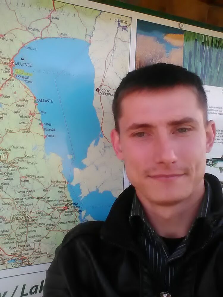  8151673  Vitalik, 36 ,    