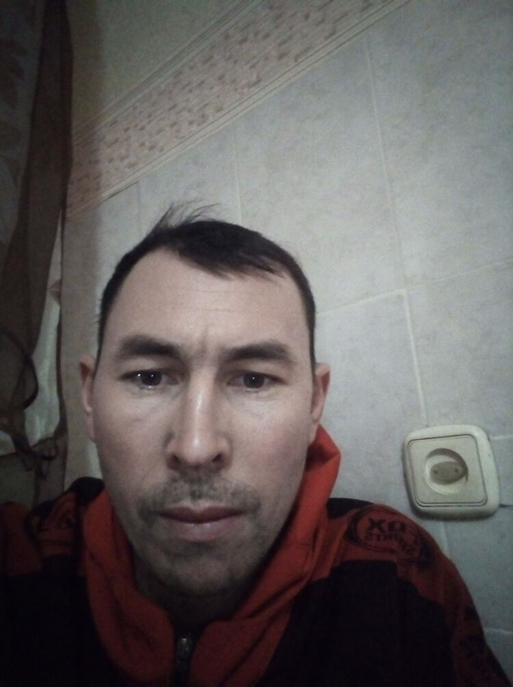  31744883  , 35 ,    