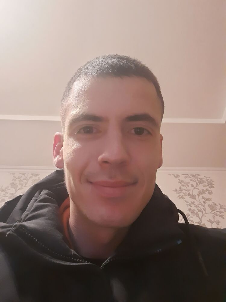  28665833  Dorin, 29 ,    