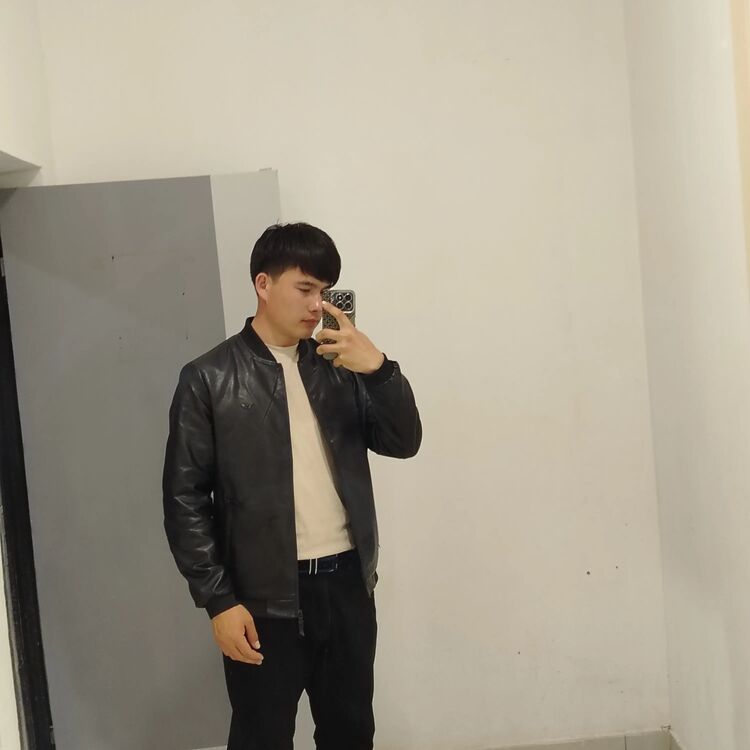  ,   Dilshodjon, 20 ,   ,   