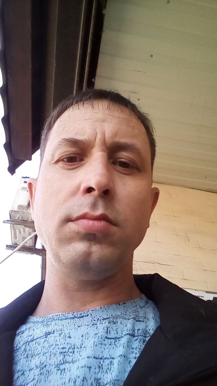  41973823  , 40 ,     