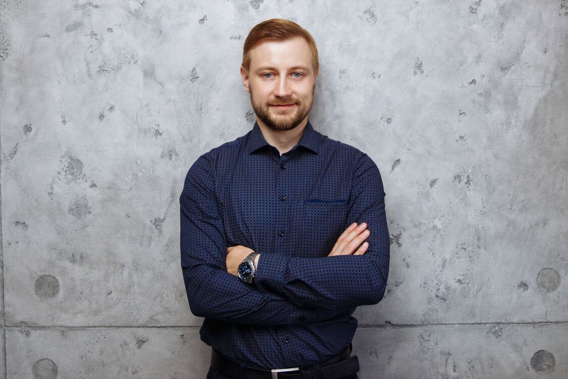  54654953  , 37 ,    -