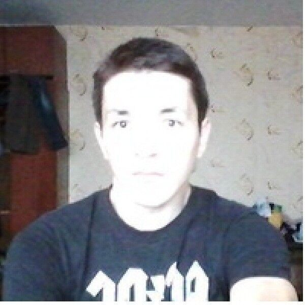 7402343  Bekir, 27 ,    