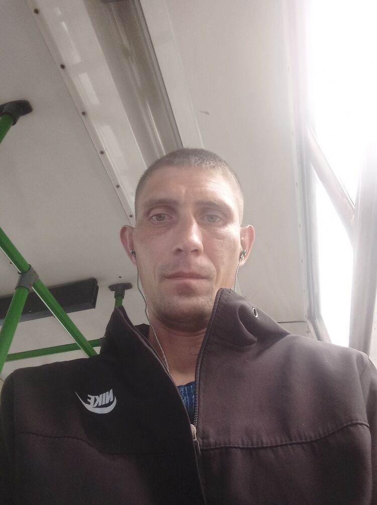  52745093  , 34 ,    