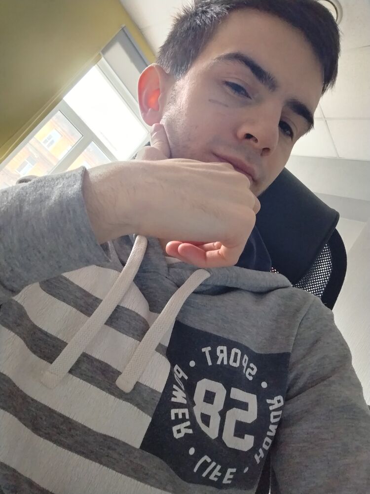  42682413  , 26 ,    -