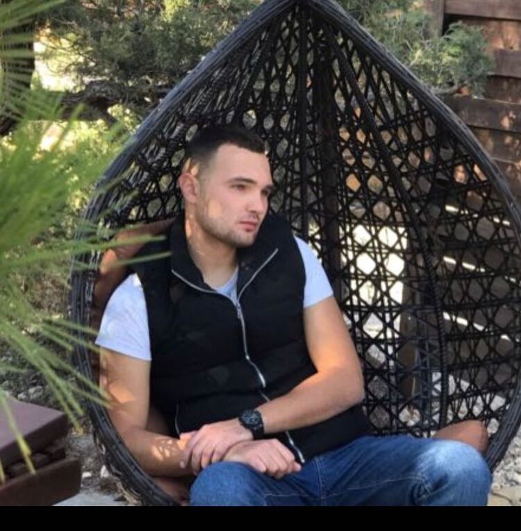  38194903   , 54 ,    