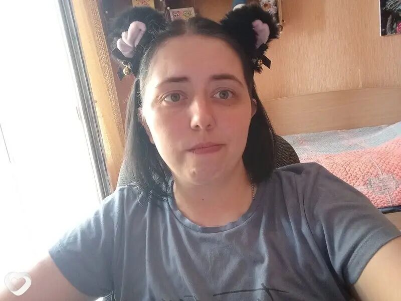 44725883  , 27 ,    