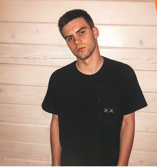 ���� 19475943 ����� �����, 25 ���, ���� ���������� � �����