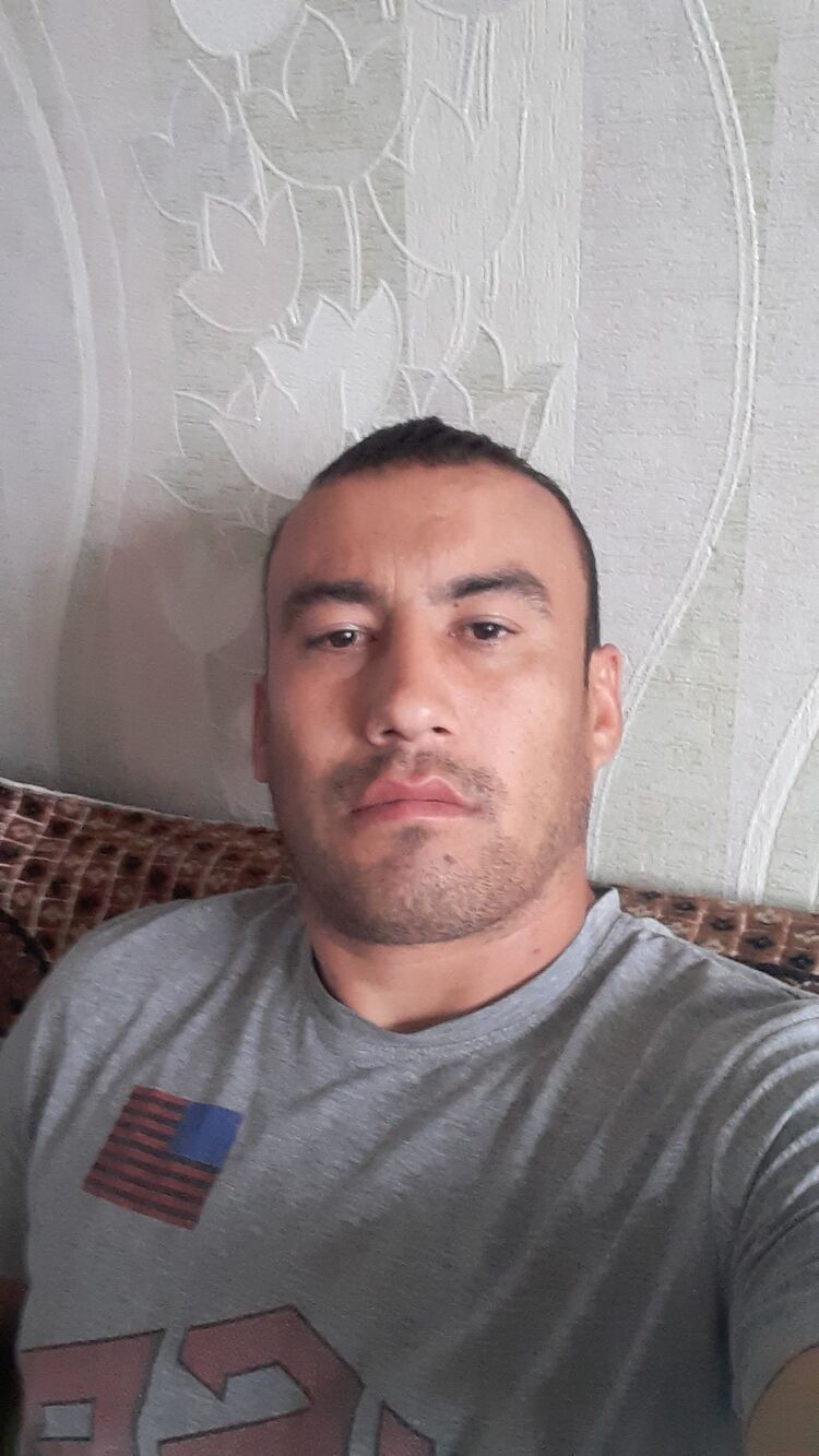  28843743  A, 33 ,    
