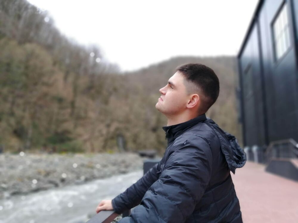  50425023  Ivan, 32 ,     