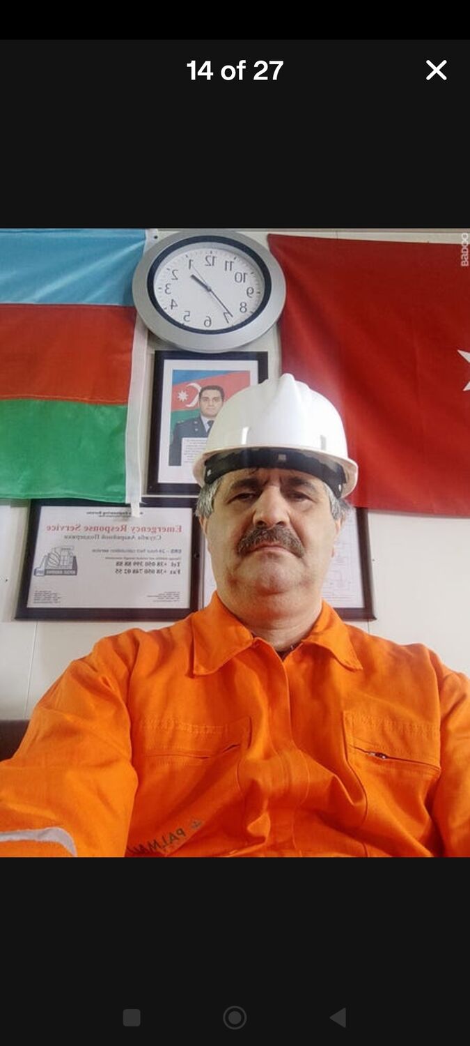  49652043  Azad qaribov, 54 ,    